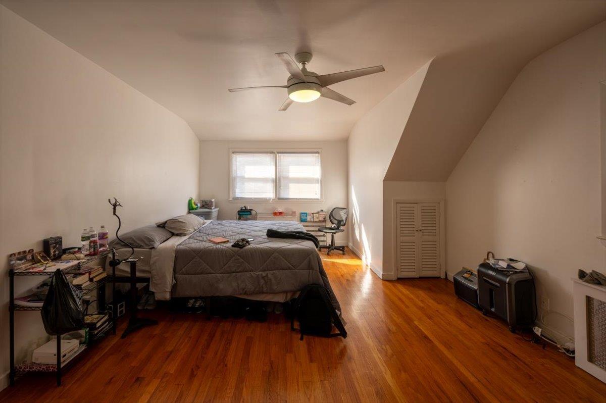 Single Family Pompeii  Queens, NY 11423, MLS-880556-23