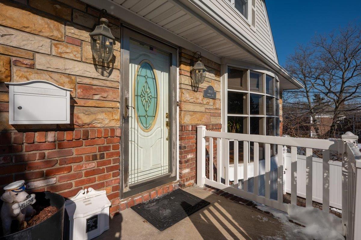 Single Family Pompeii  Queens, NY 11423, MLS-880556-3