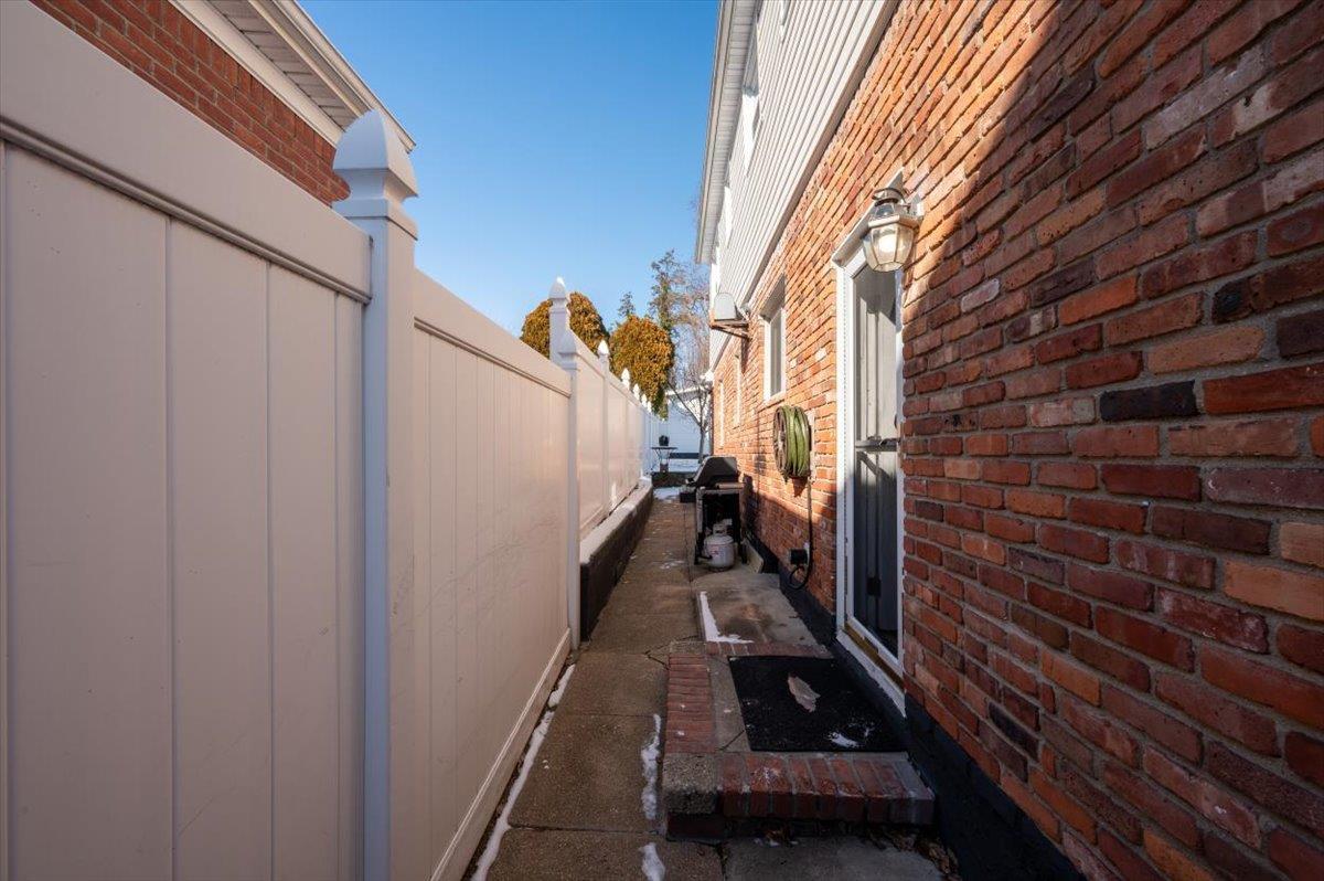 Single Family Pompeii  Queens, NY 11423, MLS-880556-32
