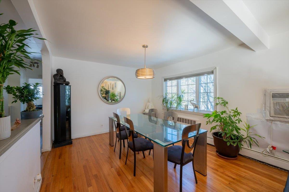 Single Family Pompeii  Queens, NY 11423, MLS-880556-9