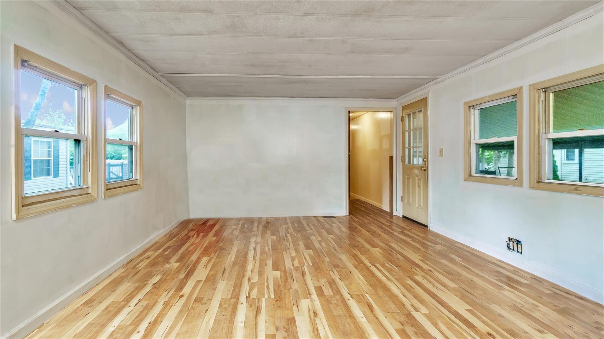 Single Family Daisy  Suffolk County, NY 11716, MLS-880566-11