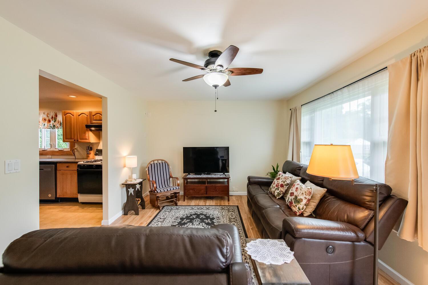 Single Family Van Wyck  Dutchess County, NY 12601, MLS-880573-6