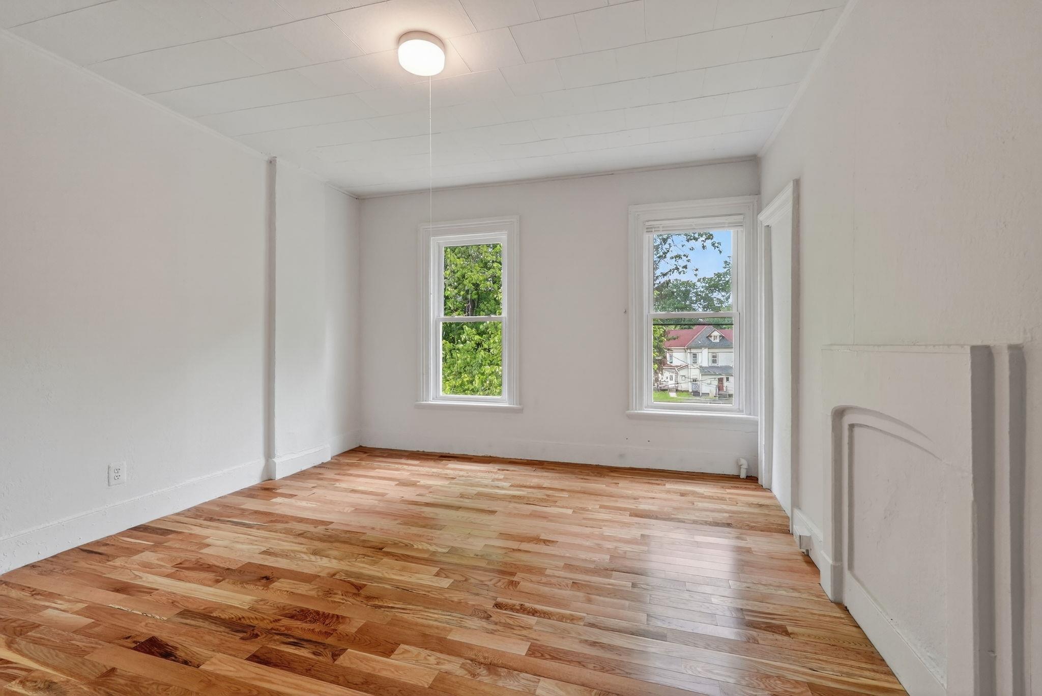 Single Family Elmendorf  Ulster County, NY 12401, MLS-880589-32