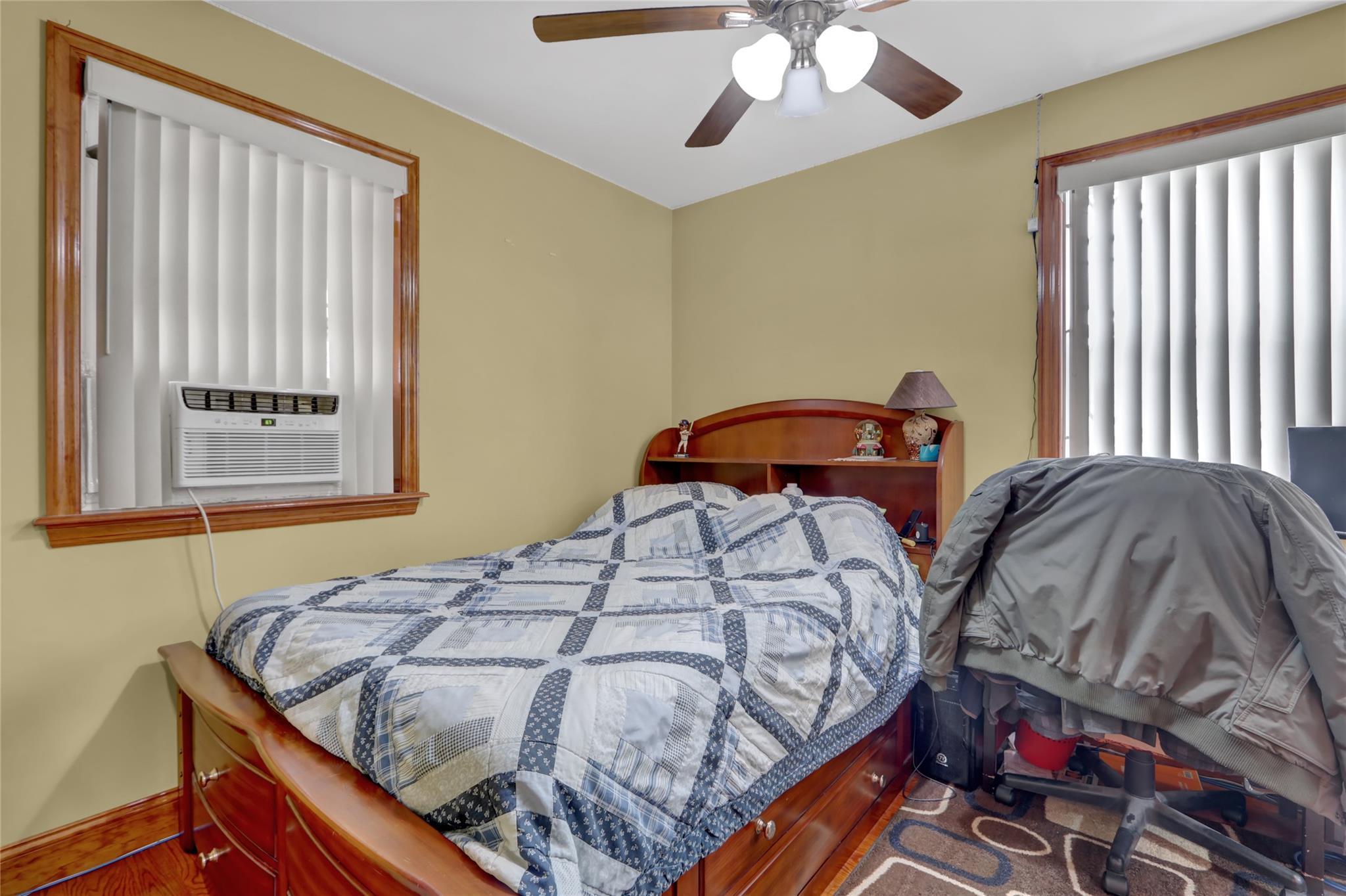 Single Family 239th  Queens, NY 11426, MLS-880625-11