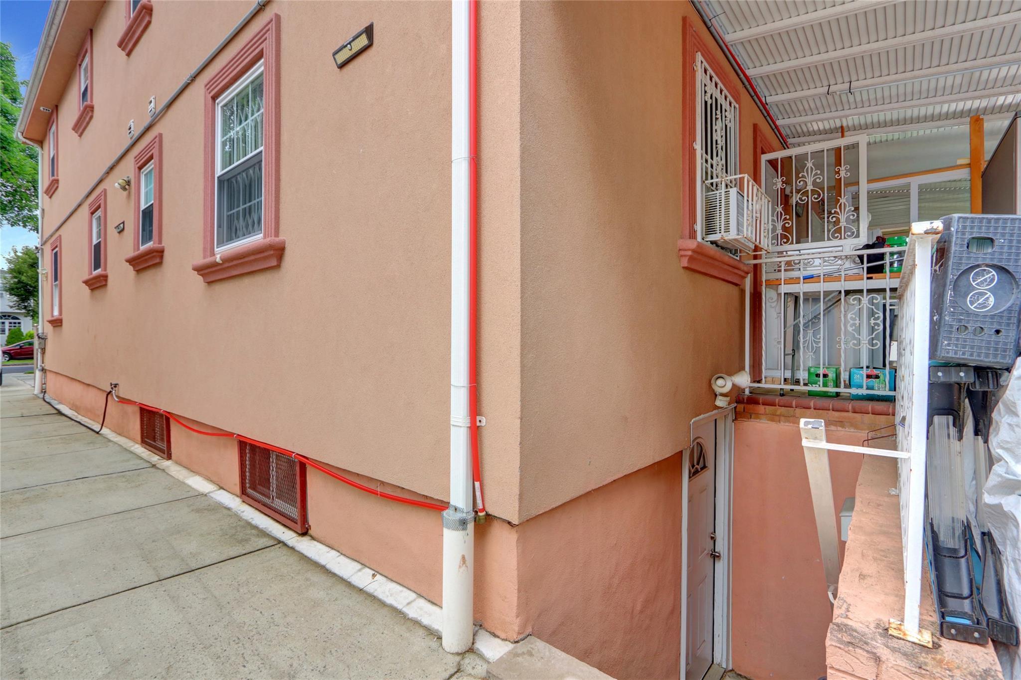 Single Family 239th  Queens, NY 11426, MLS-880625-29