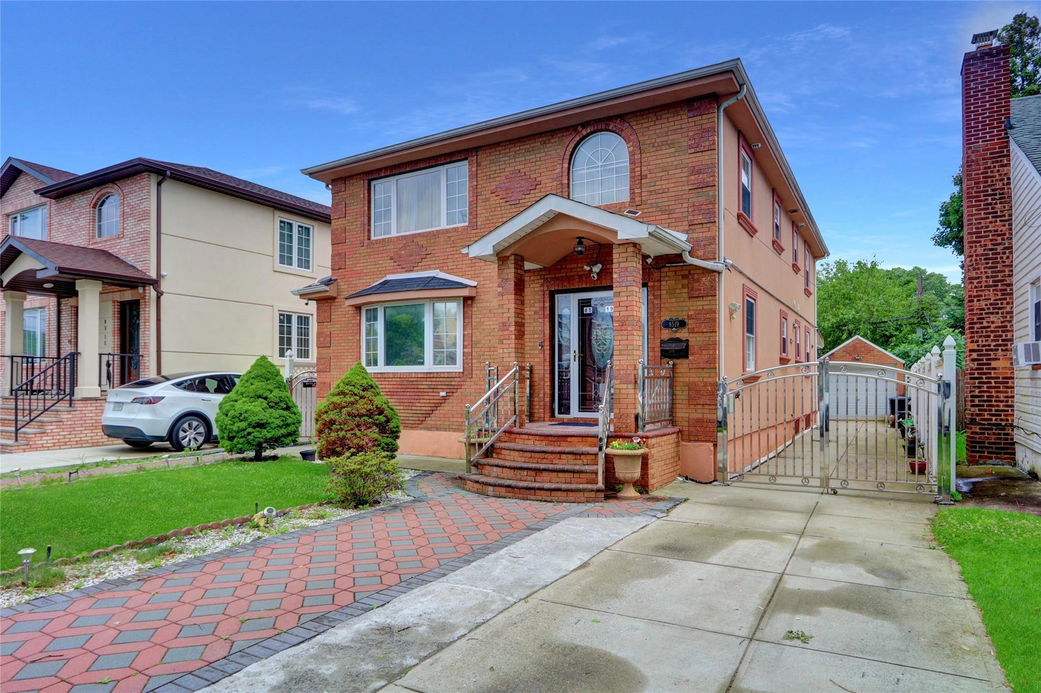 Single Family 239th  Queens, NY 11426, MLS-880625-3