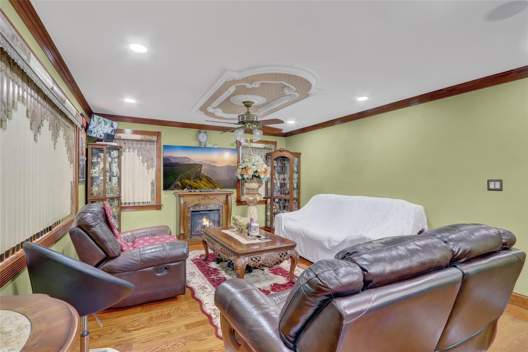 Single Family 239th  Queens, NY 11426, MLS-880625-8