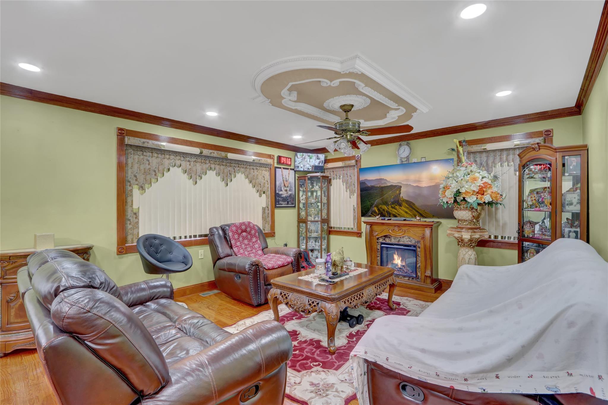 Single Family 239th  Queens, NY 11426, MLS-880625-9