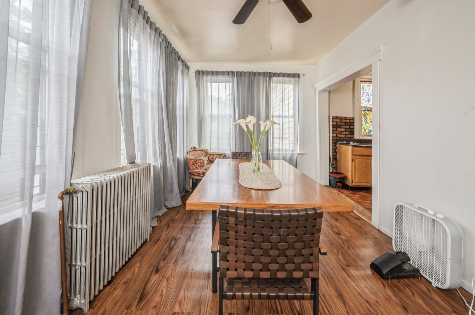 Single Family Kinsella  Bronx, NY 10462, MLS-880640-18