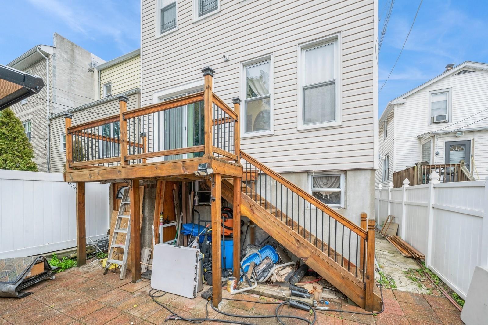 Single Family Kinsella  Bronx, NY 10462, MLS-880640-29