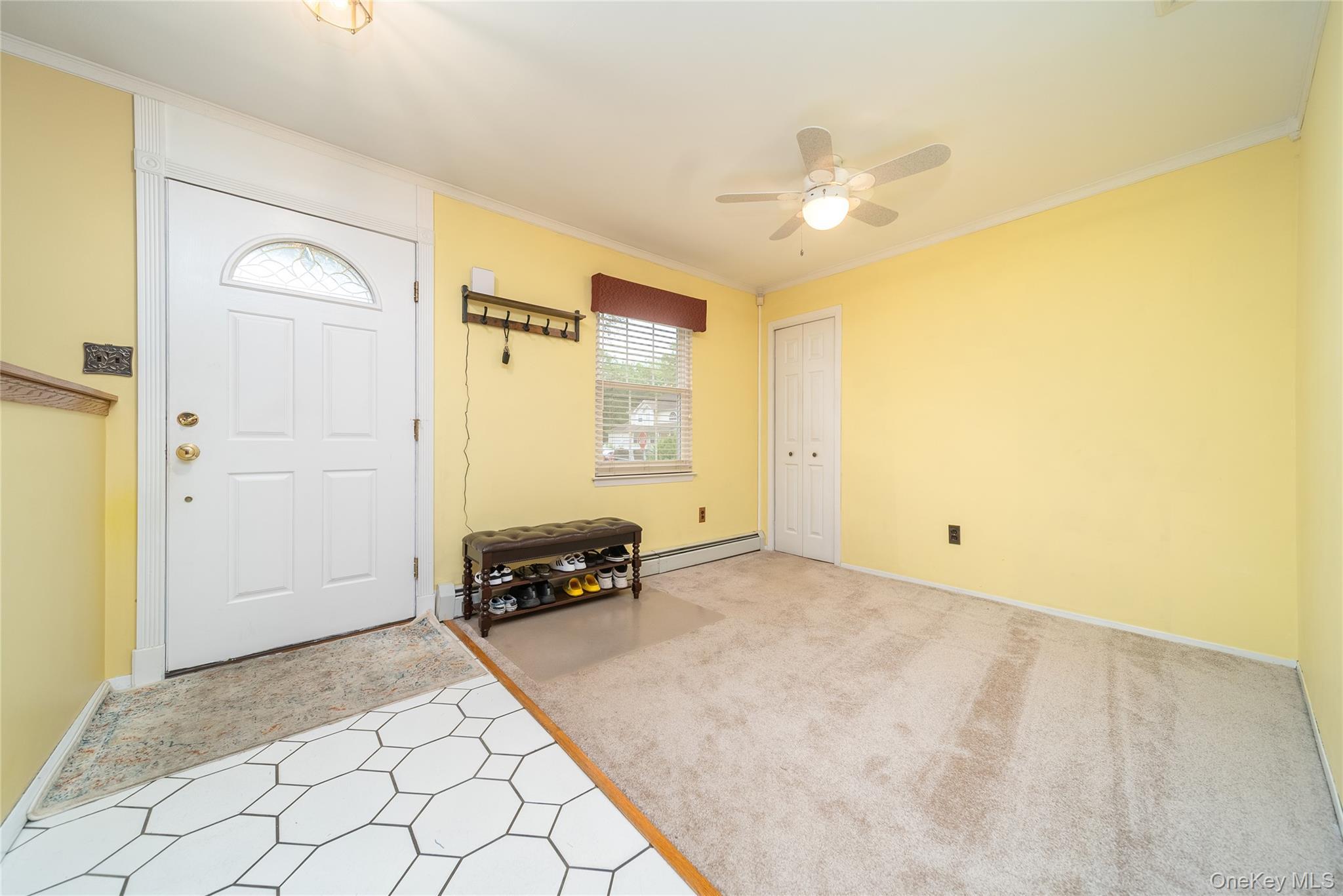 Single Family Howe Suffolk County, NY 11727, MLS-880656-9