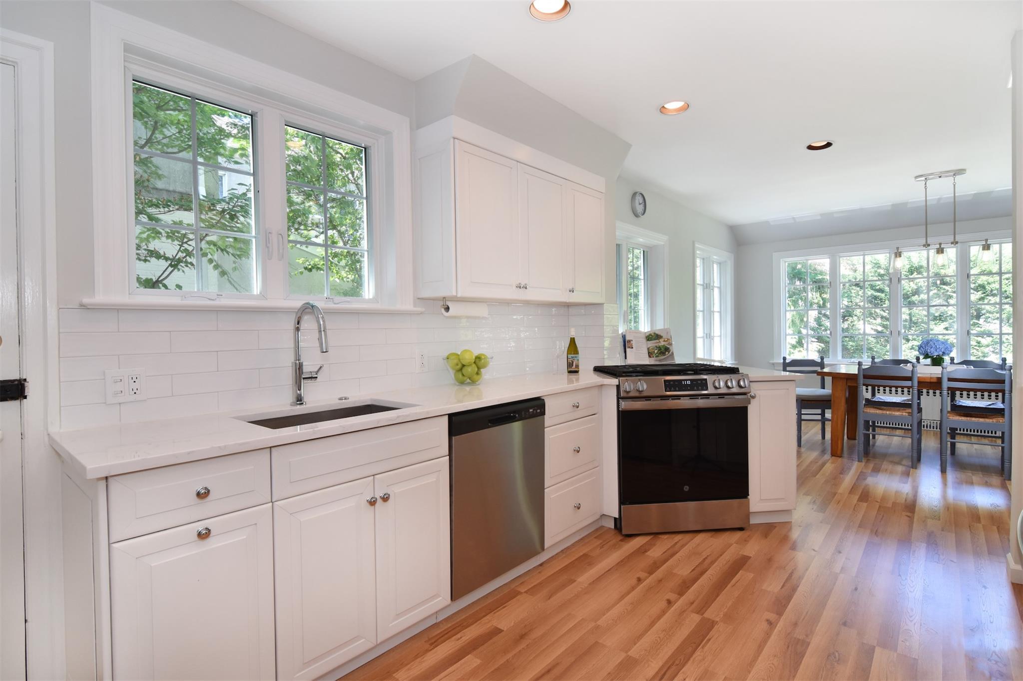 Single Family Midland  Westchester County, NY 10708, MLS-880661-7