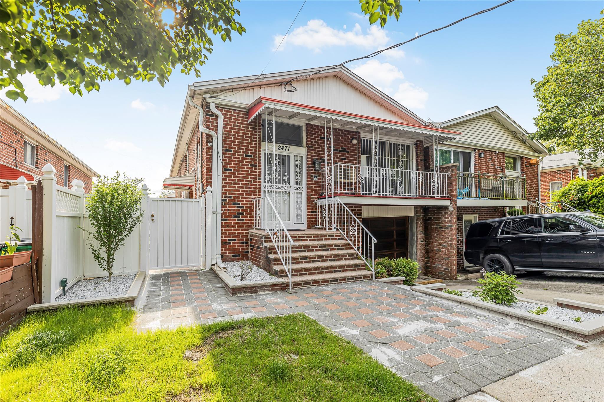 Single Family Delanoy  Bronx, NY 10469, MLS-880667-2