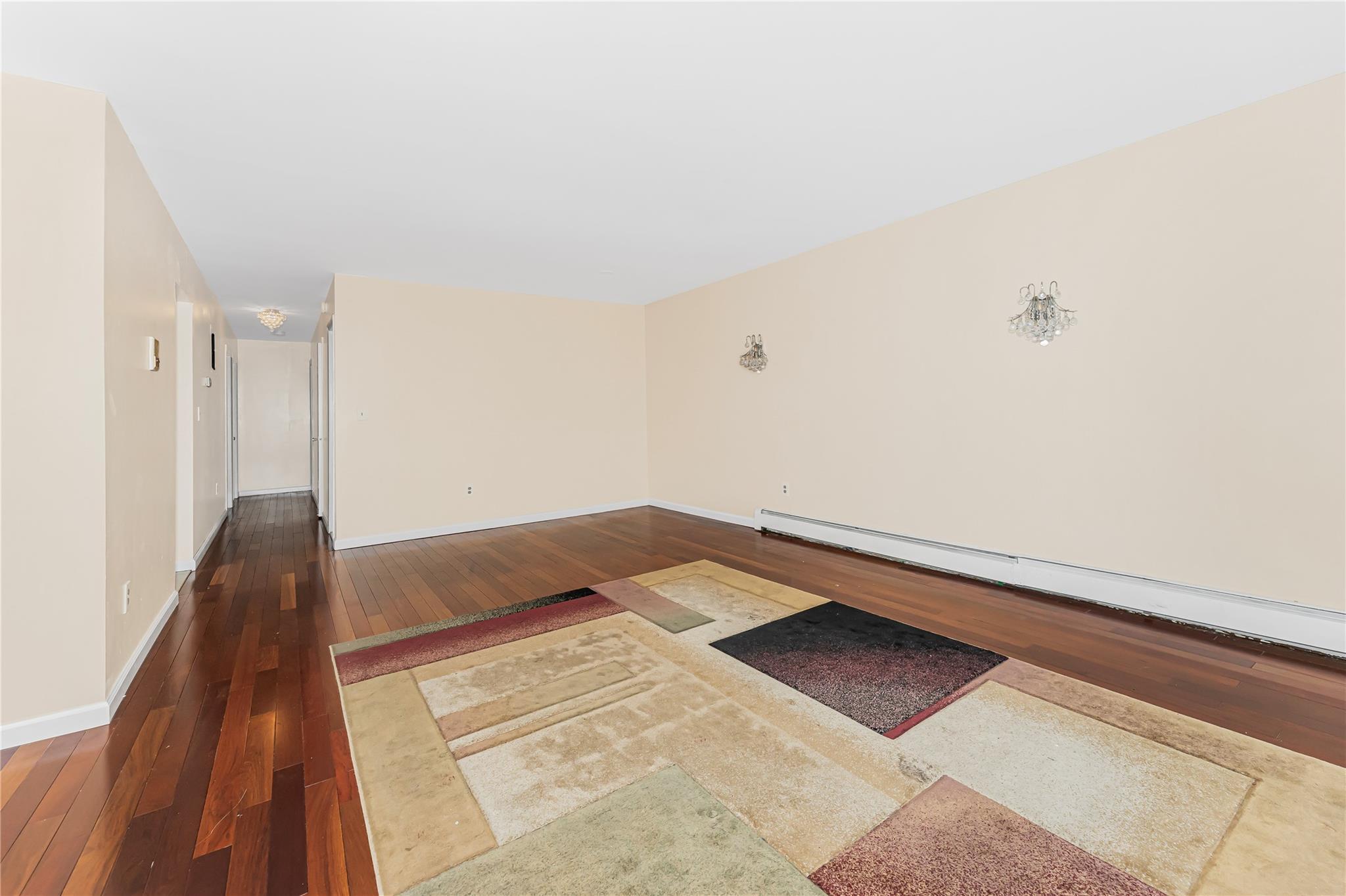 Single Family Delanoy  Bronx, NY 10469, MLS-880667-20