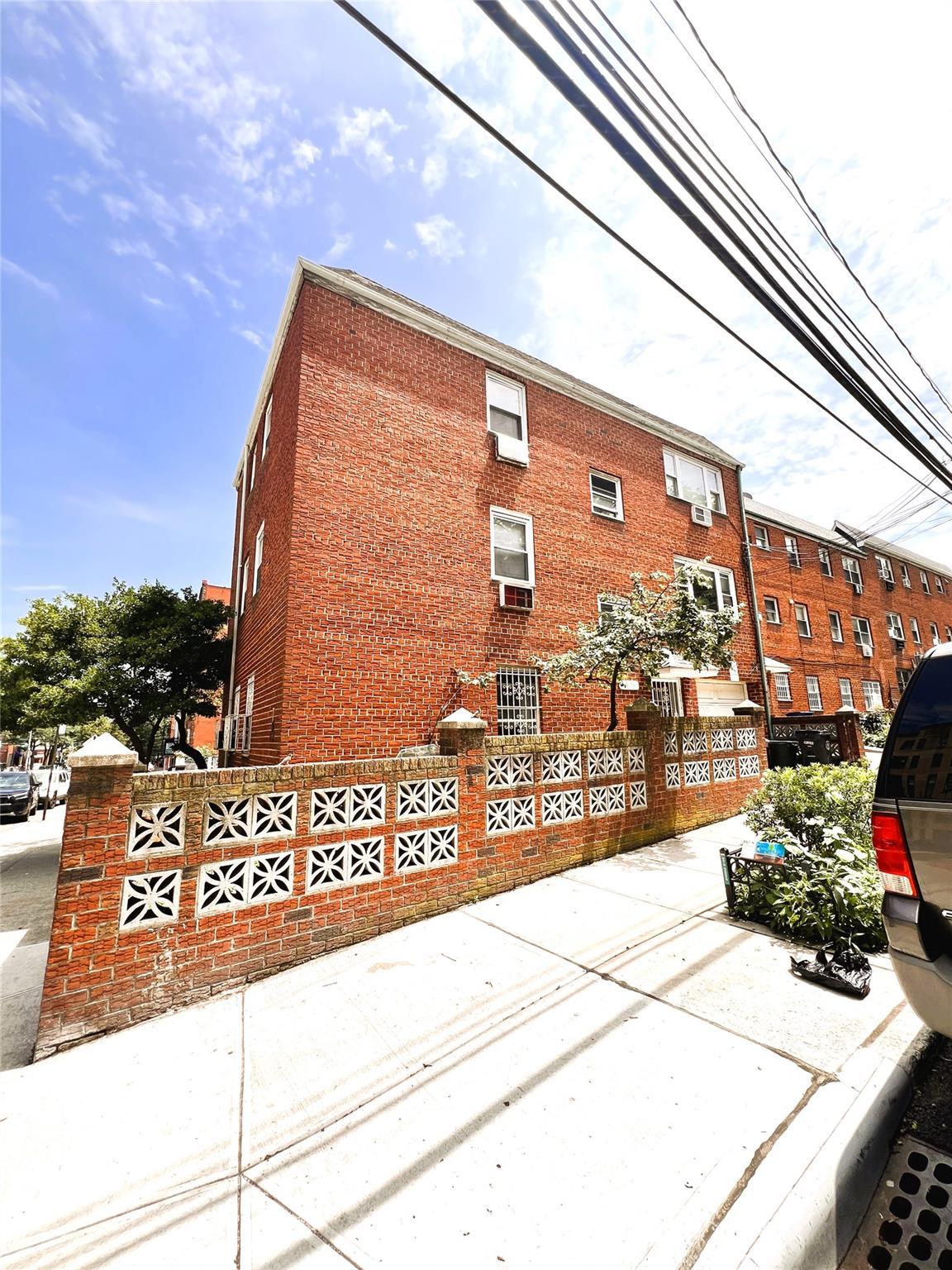 Single Family 56th St.  Queens, NY 11377, MLS-880673-3