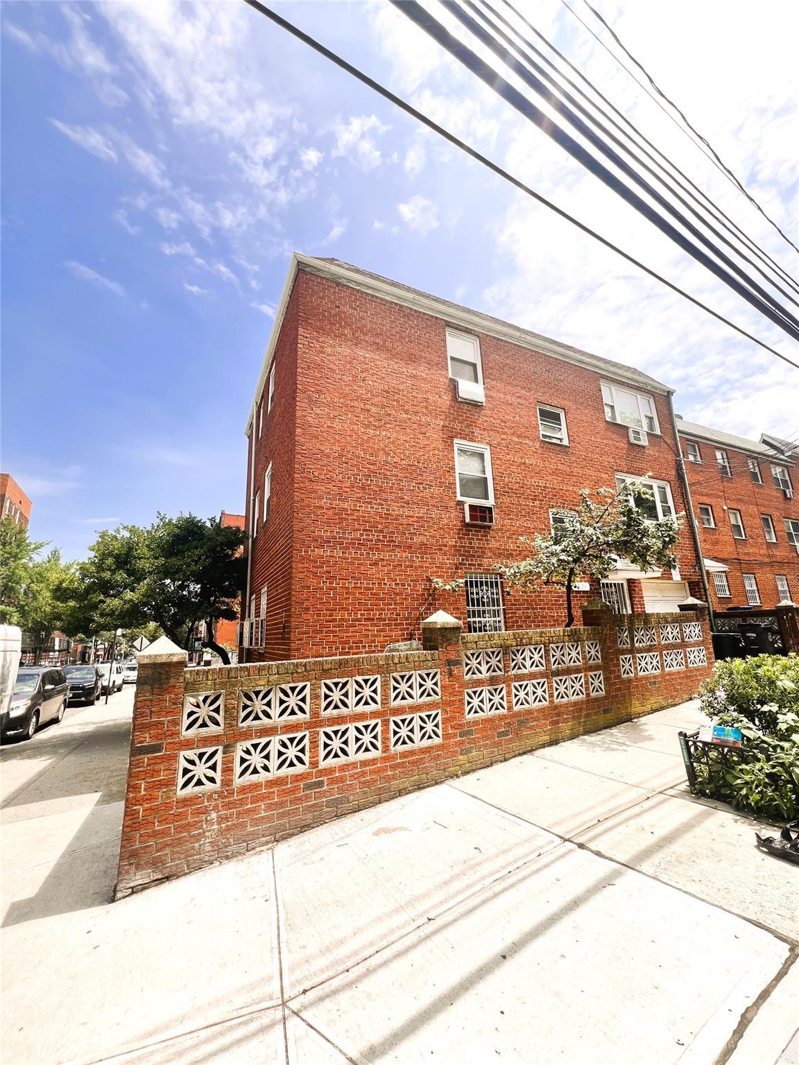 Single Family 56th St.  Queens, NY 11377, MLS-880673-7