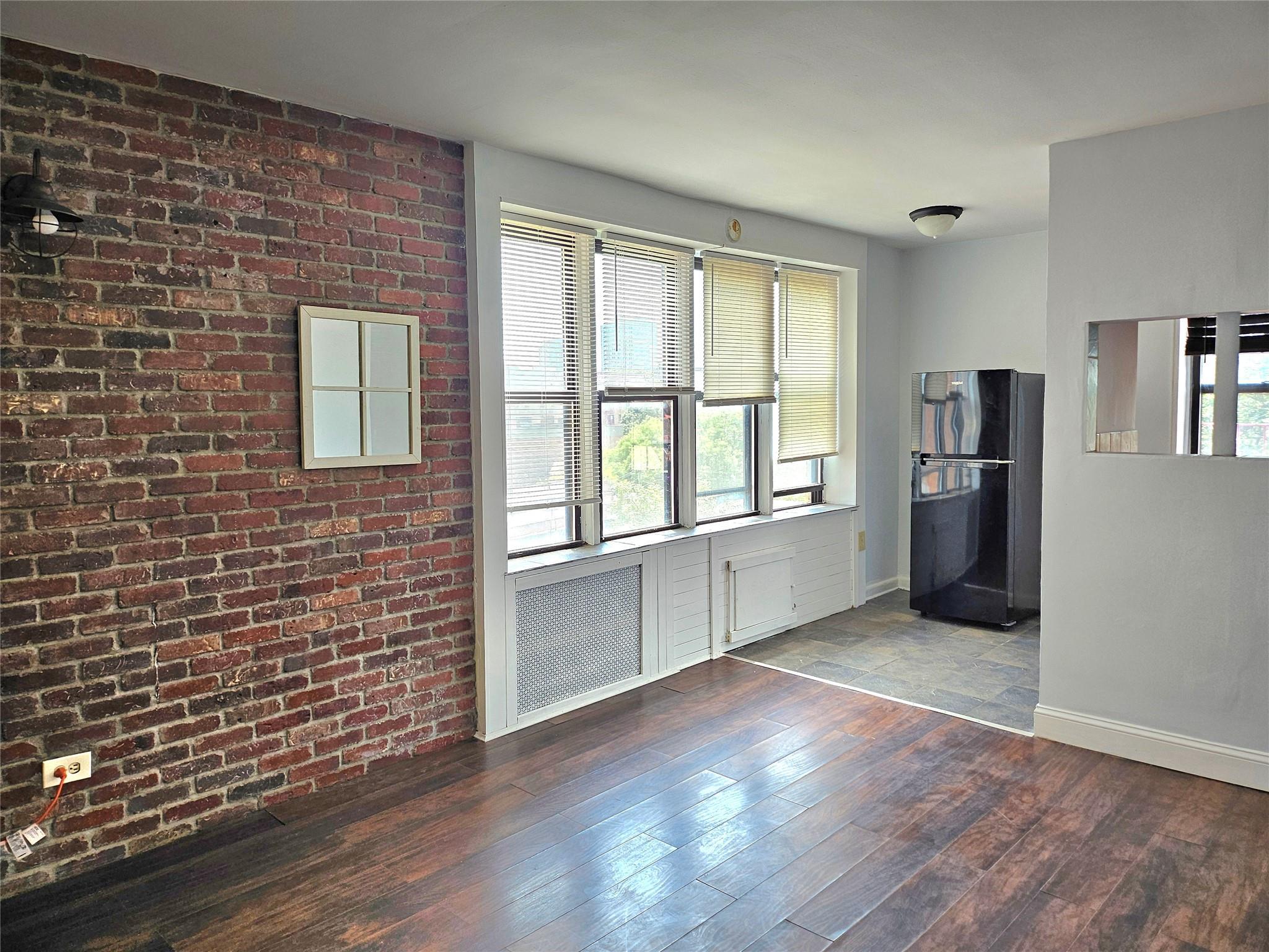 Coop 173  Queens, NY 11432, MLS-880681-5
