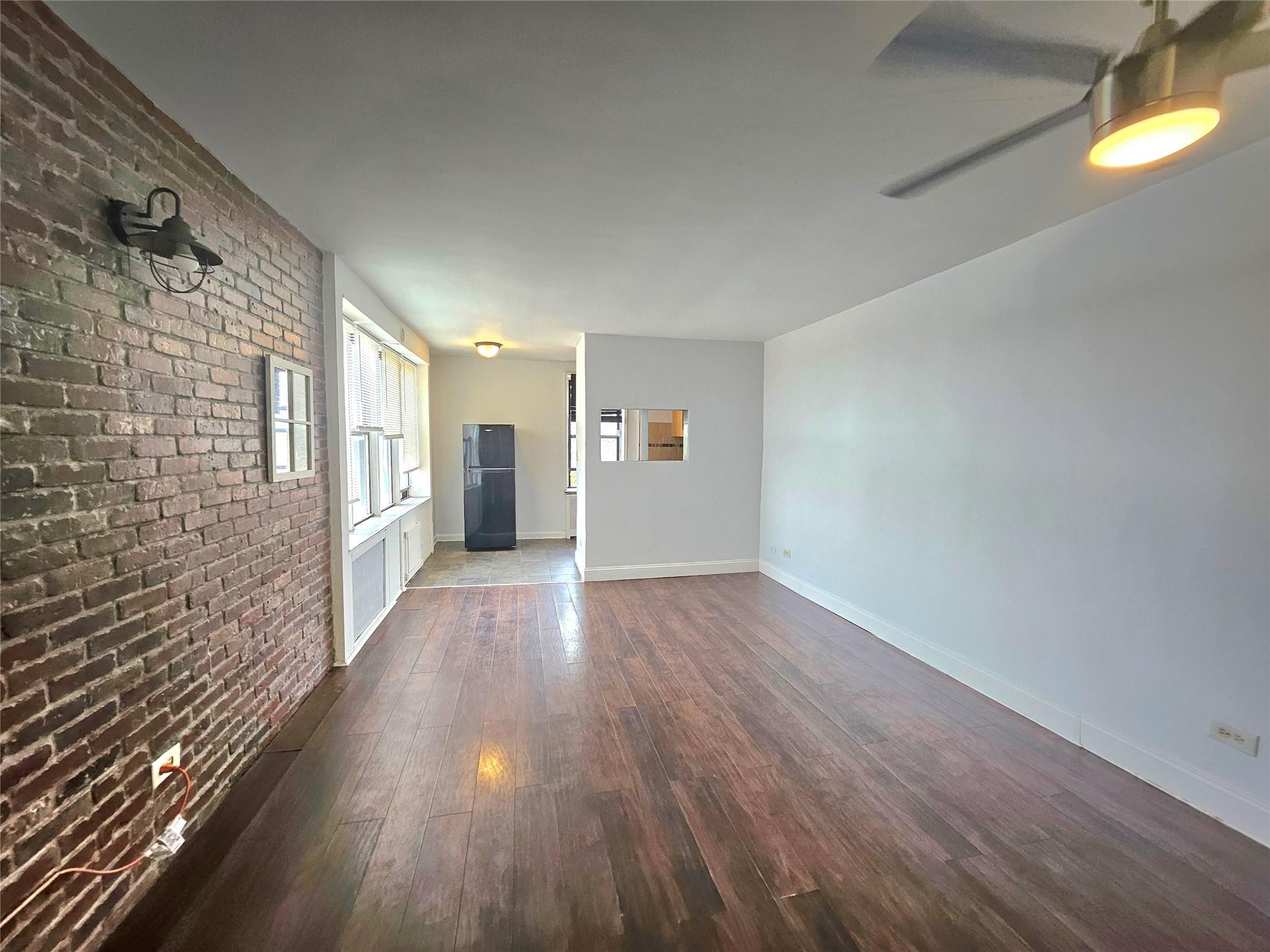 Coop 173  Queens, NY 11432, MLS-880681-7