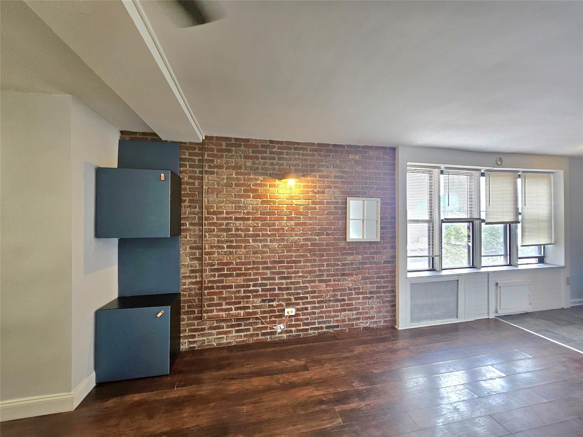 Coop 173  Queens, NY 11432, MLS-880681-8
