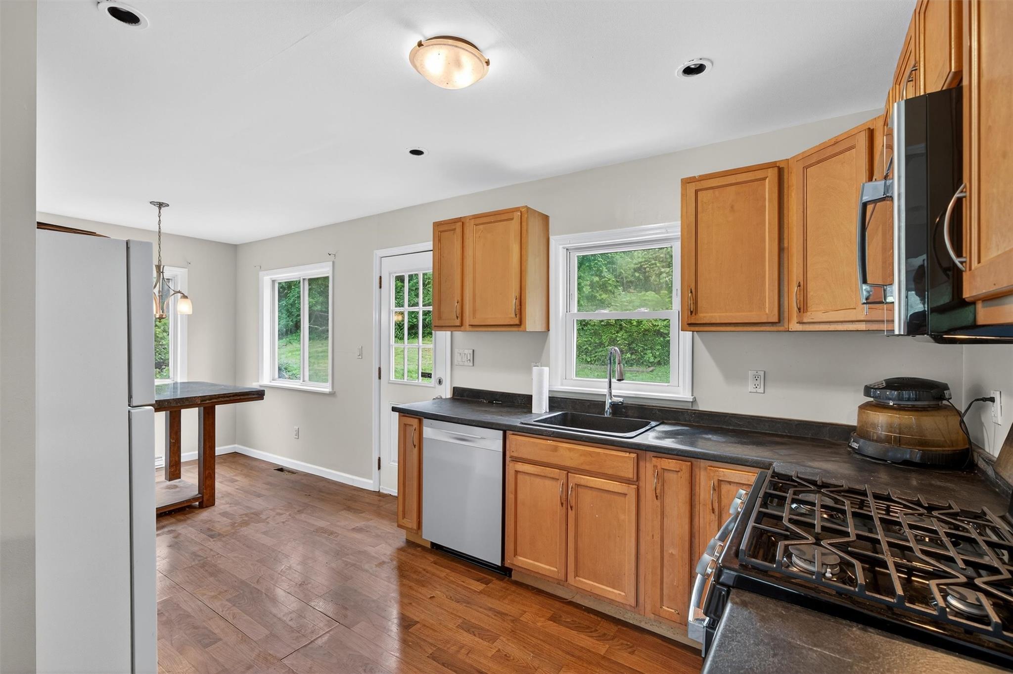 Single Family Claremont  Orange County, NY 10950, MLS-880685-11