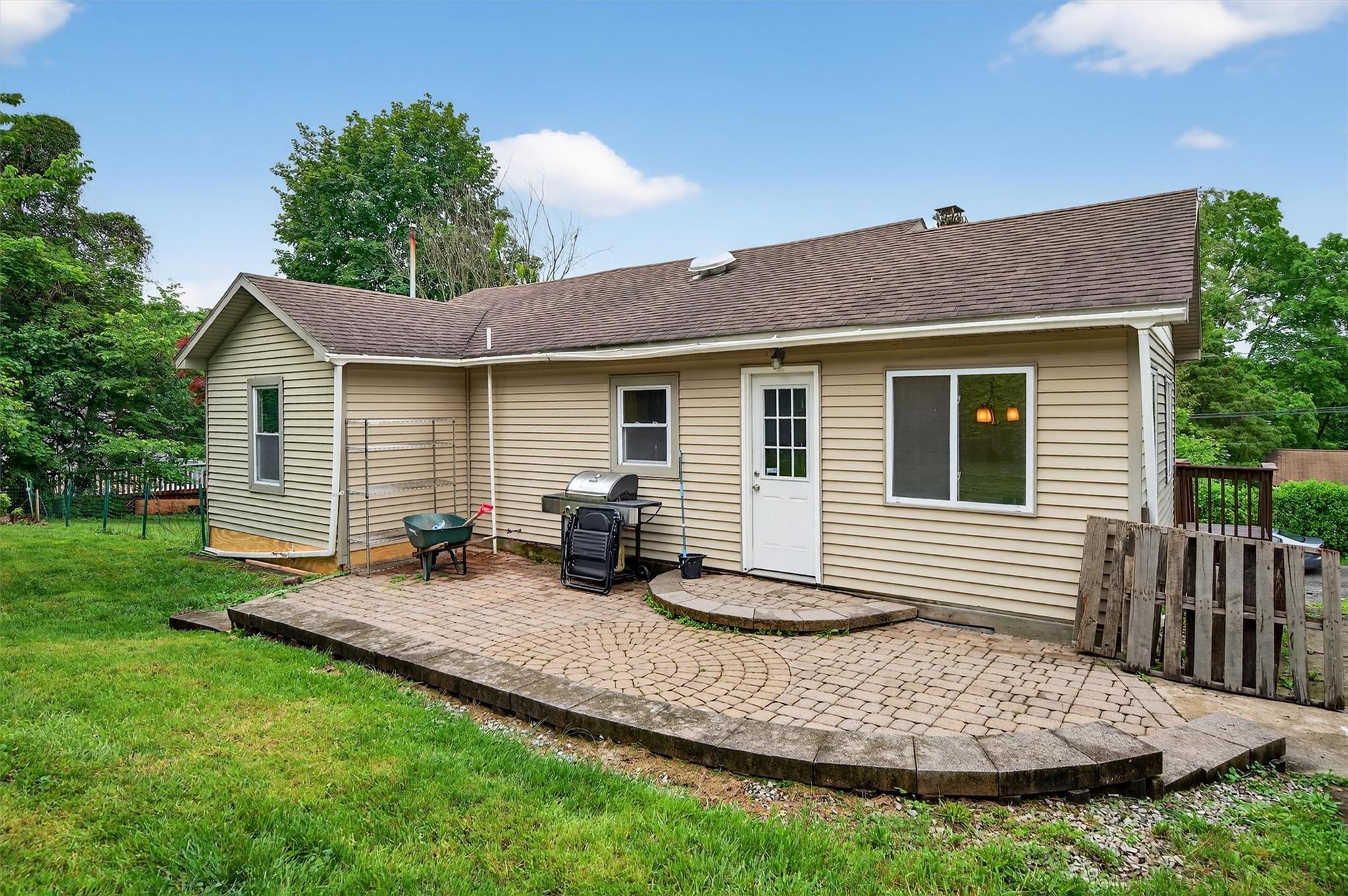 Single Family Claremont  Orange County, NY 10950, MLS-880685-3