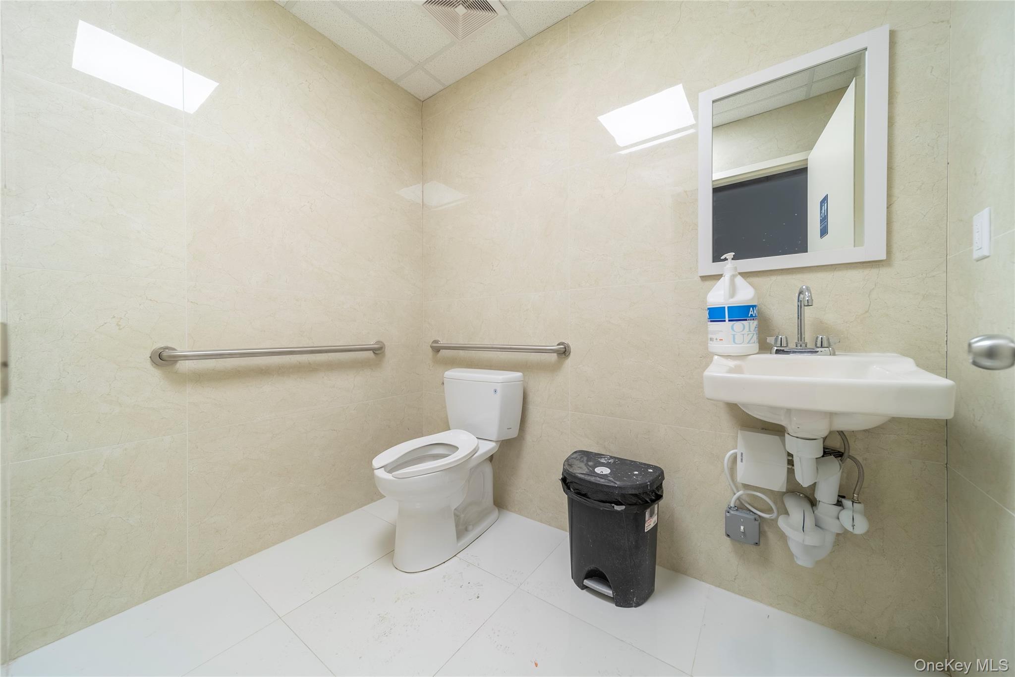 Commercial Lease Queens  Queens, NY 11415, MLS-880694-10