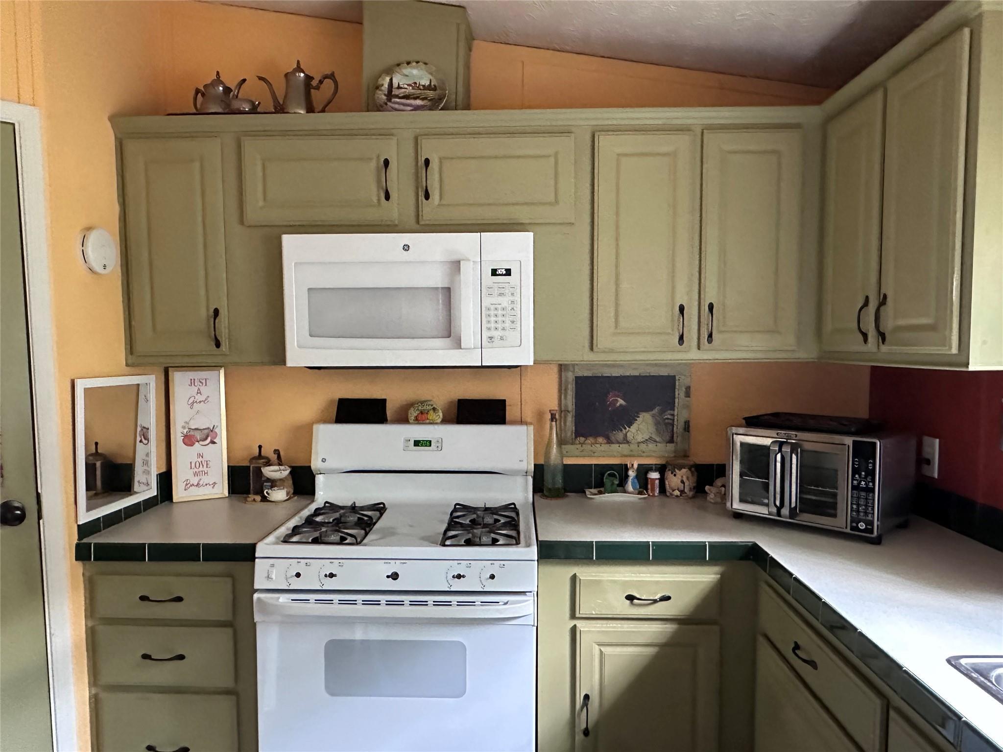Single Family Sandgate  Orange County, NY 12553, MLS-880697-4