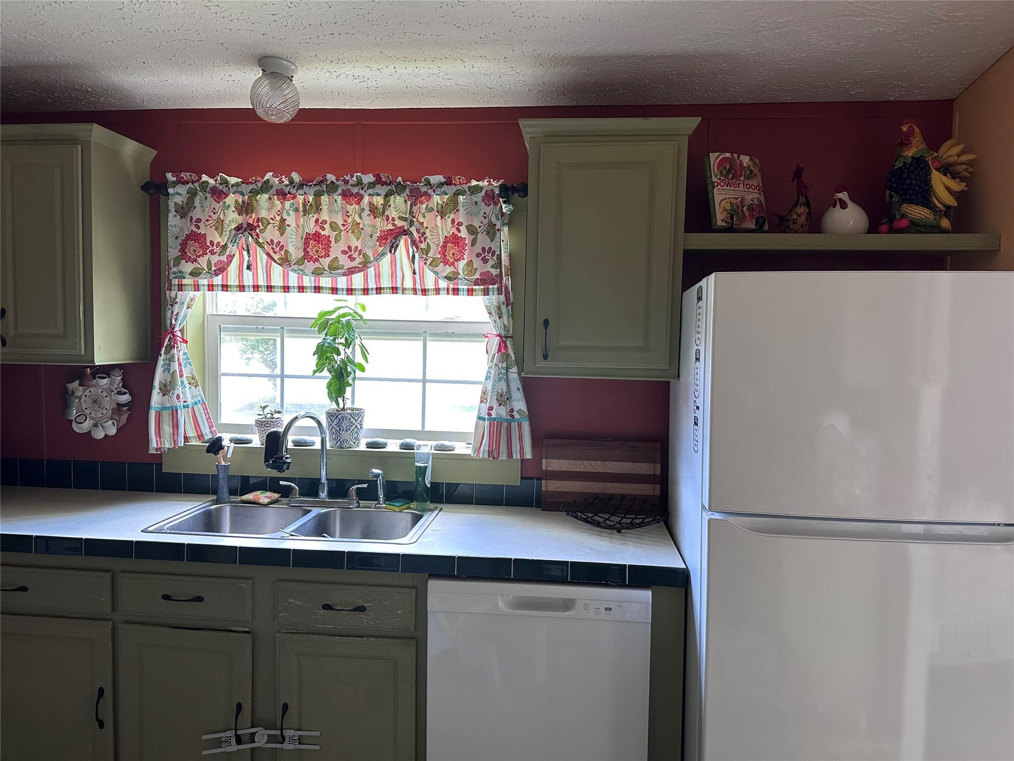 Single Family Sandgate  Orange County, NY 12553, MLS-880697-7