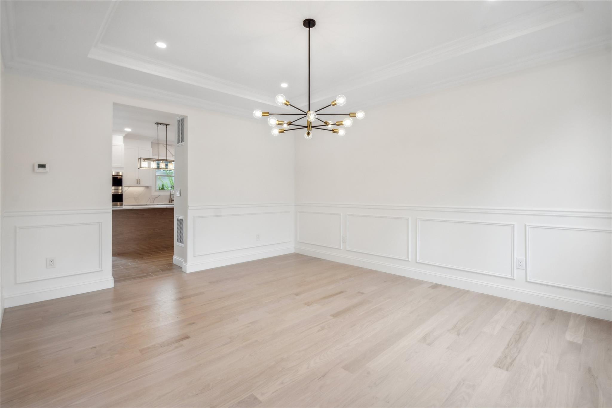 Single Family Lorraine  Nassau County, NY 11791, MLS-880703-16
