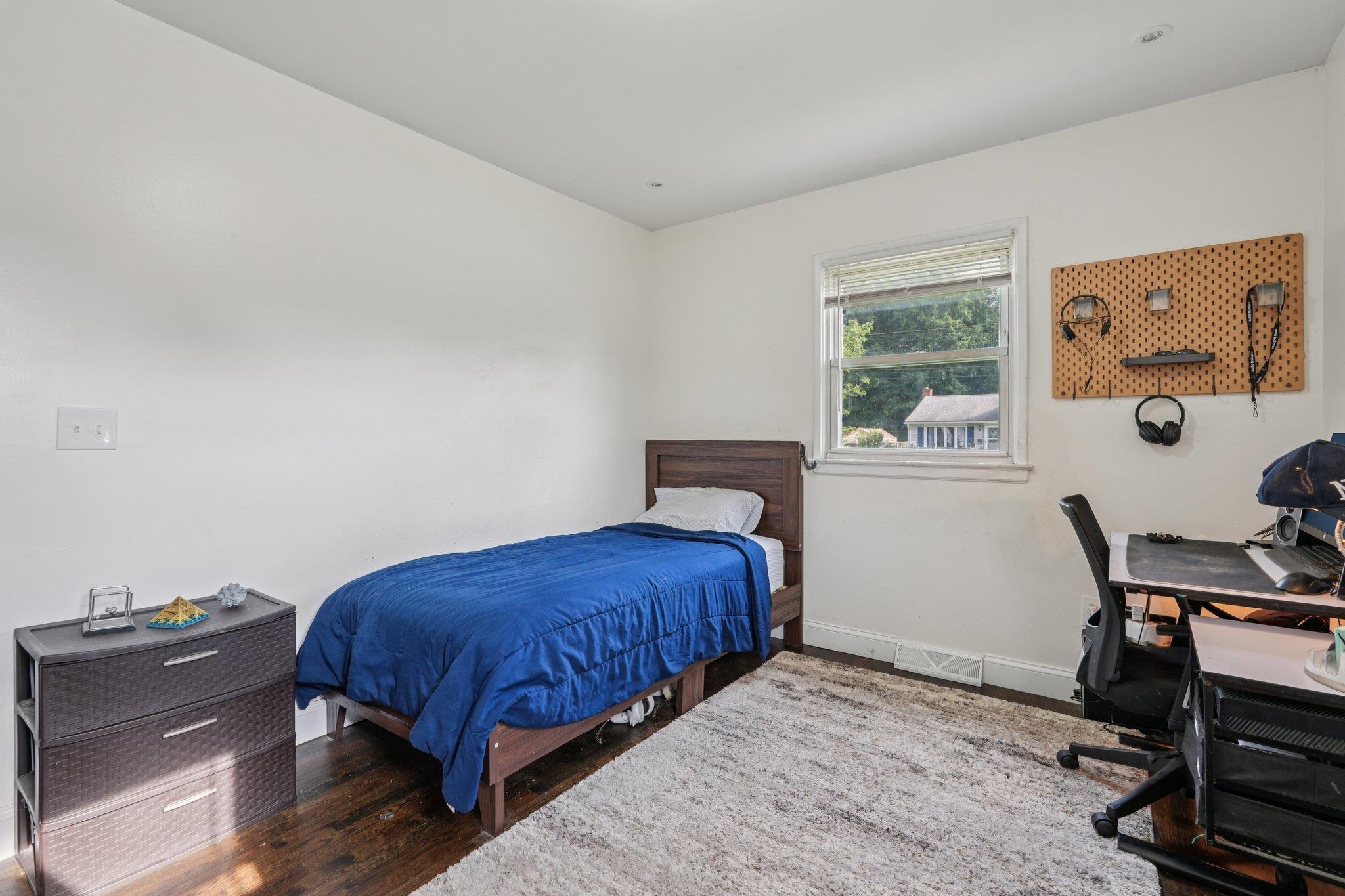 Single Family Knox  Orange County, NY 12553, MLS-880724-29