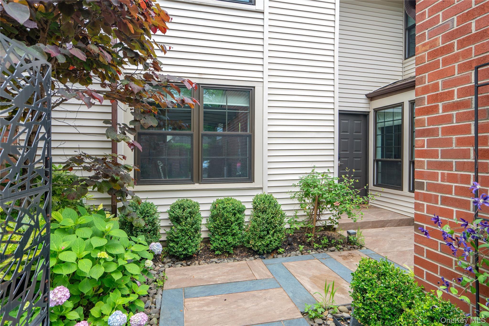 Condo Estates  Nassau County, NY 11030, MLS-880729-2