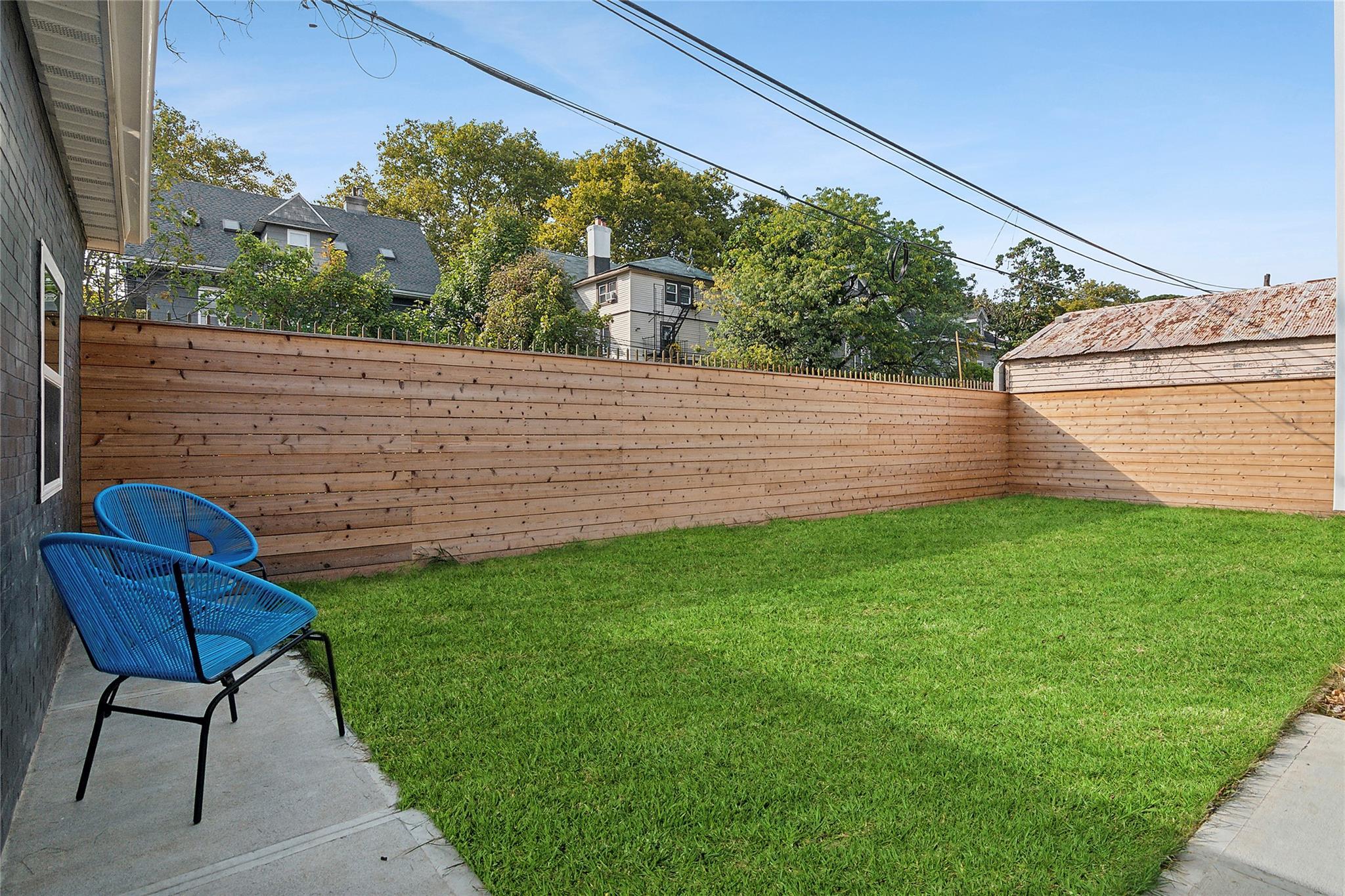Single Family 16  Brooklyn, NY 11226, MLS-880736-11