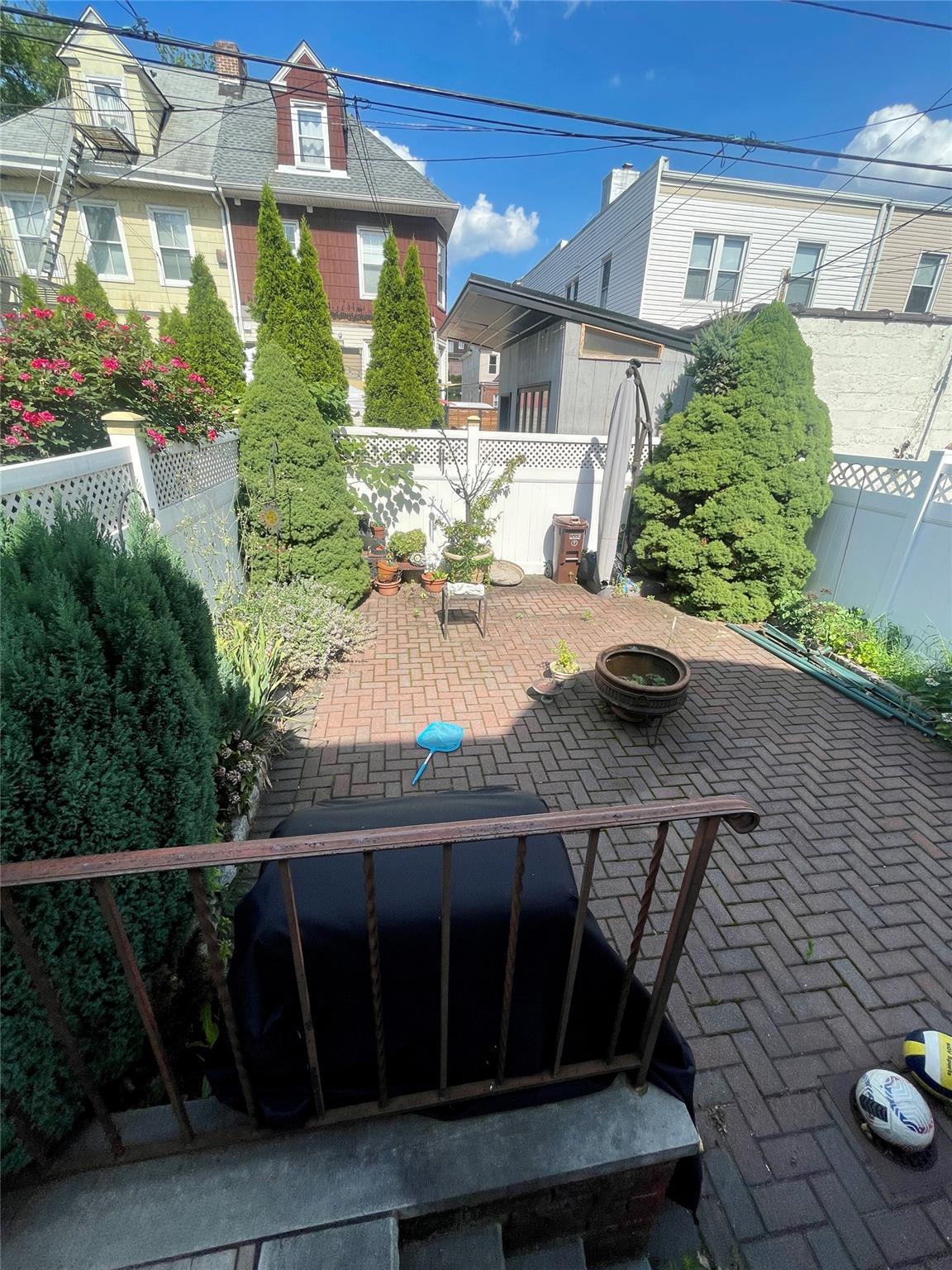 Single Family 79th  Queens, NY 11385, MLS-880764-17