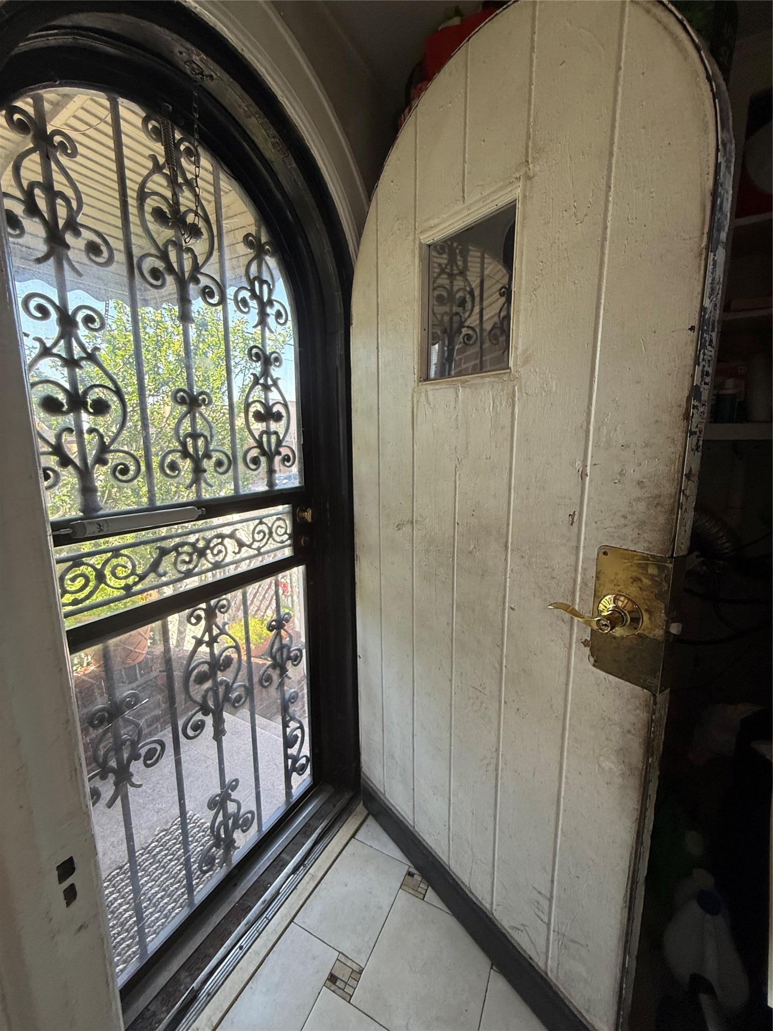 Single Family 94th  Queens, NY 11417, MLS-880765-25