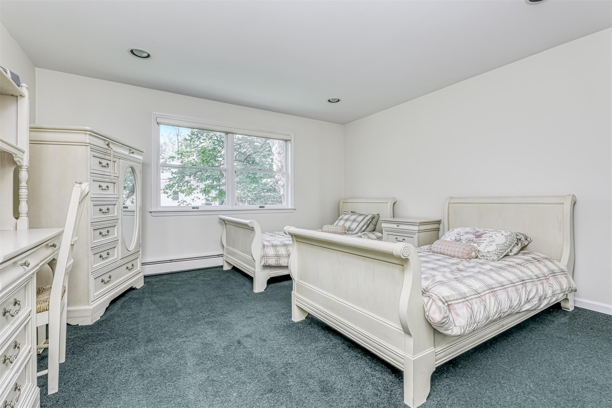 Single Family Quince Lane Rockland County, NY 10952, MLS-880797-23