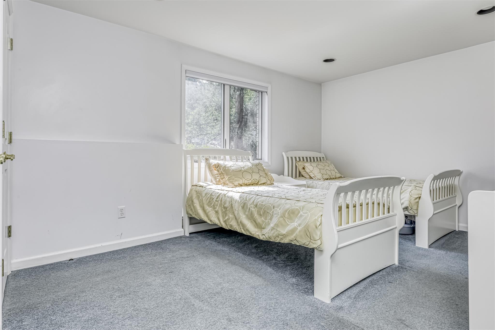 Single Family Quince Lane Rockland County, NY 10952, MLS-880797-24