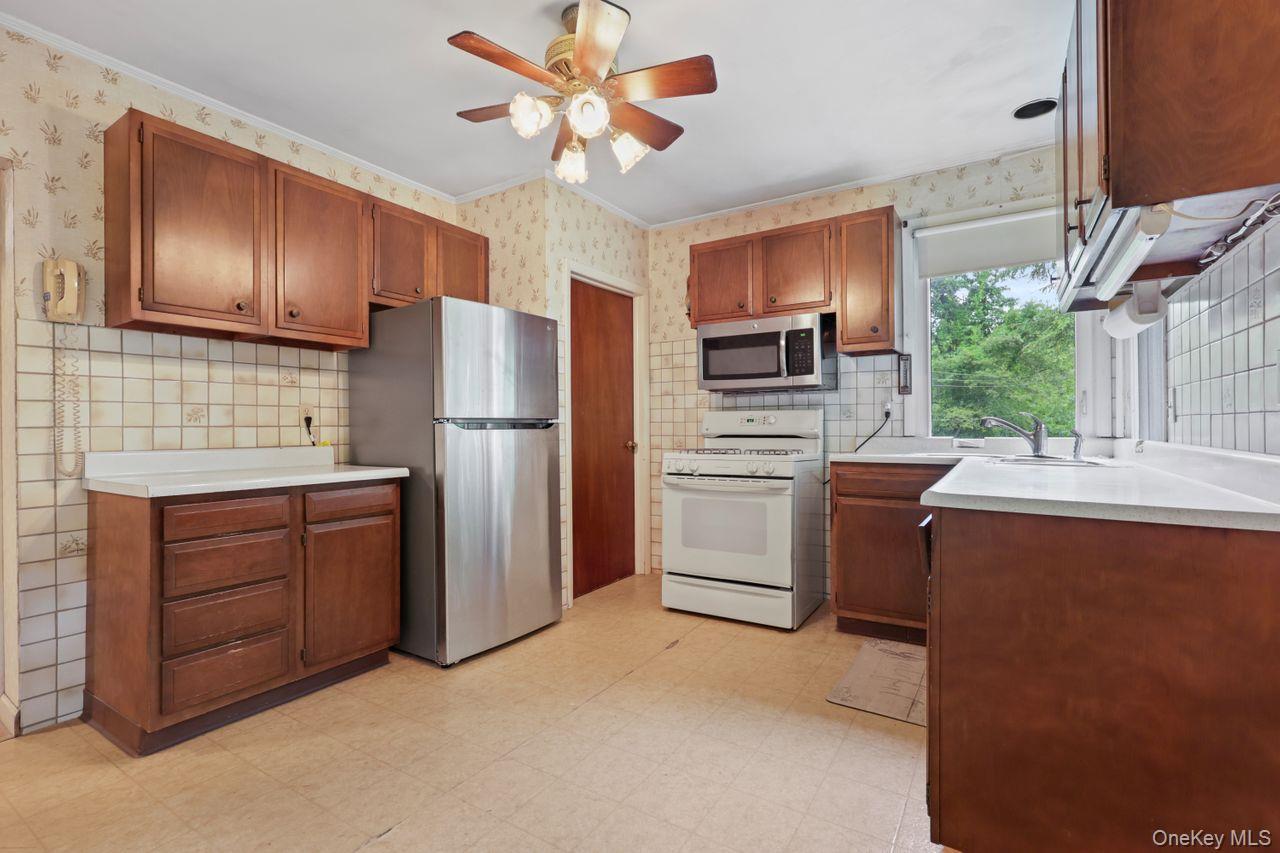 Single Family Hortontown  Putnam County, NY 10512, MLS-880801-12