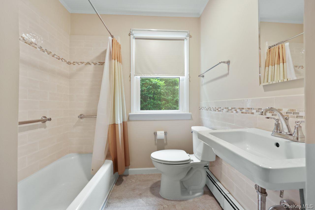 Single Family Hortontown  Putnam County, NY 10512, MLS-880801-17