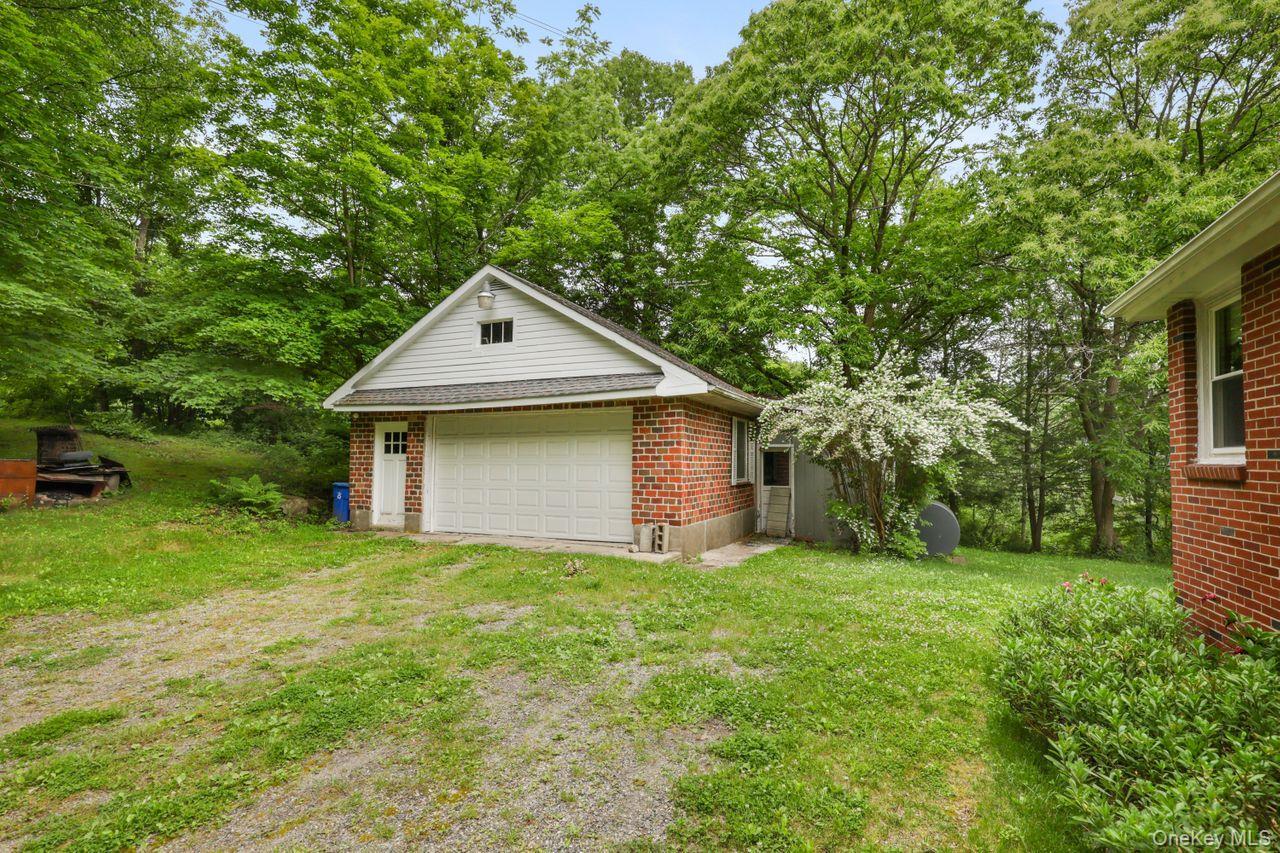 Single Family Hortontown  Putnam County, NY 10512, MLS-880801-33