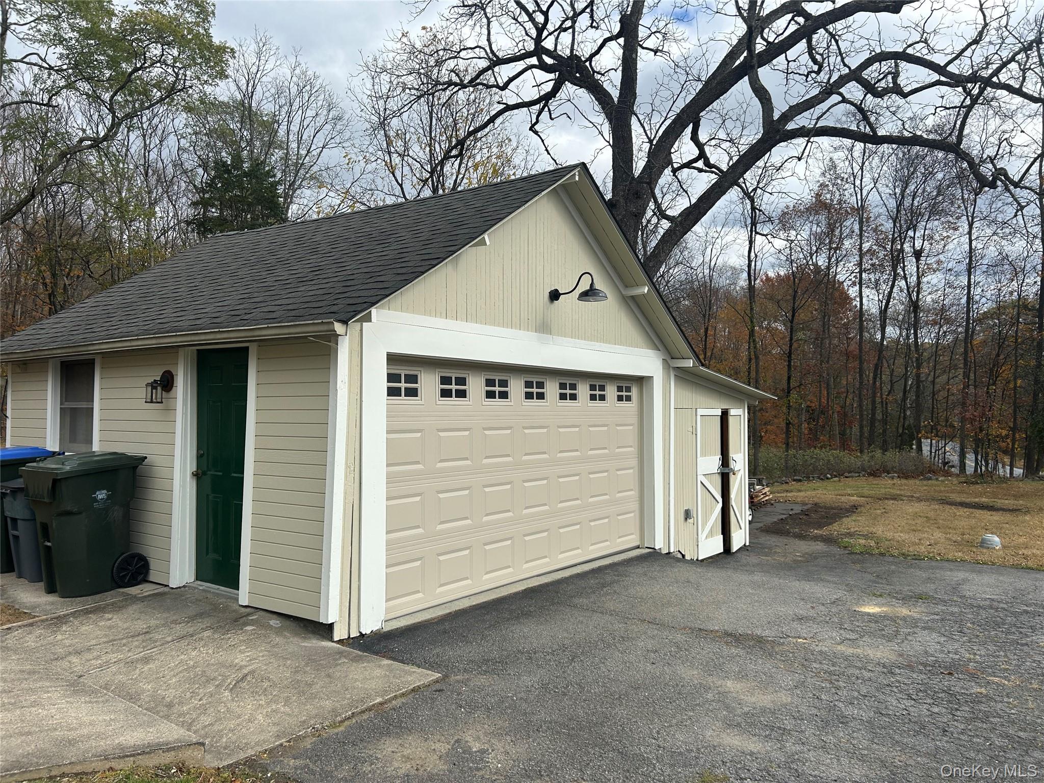 Single Family Bull Mill  Orange County, NY 10918, MLS-880804-24