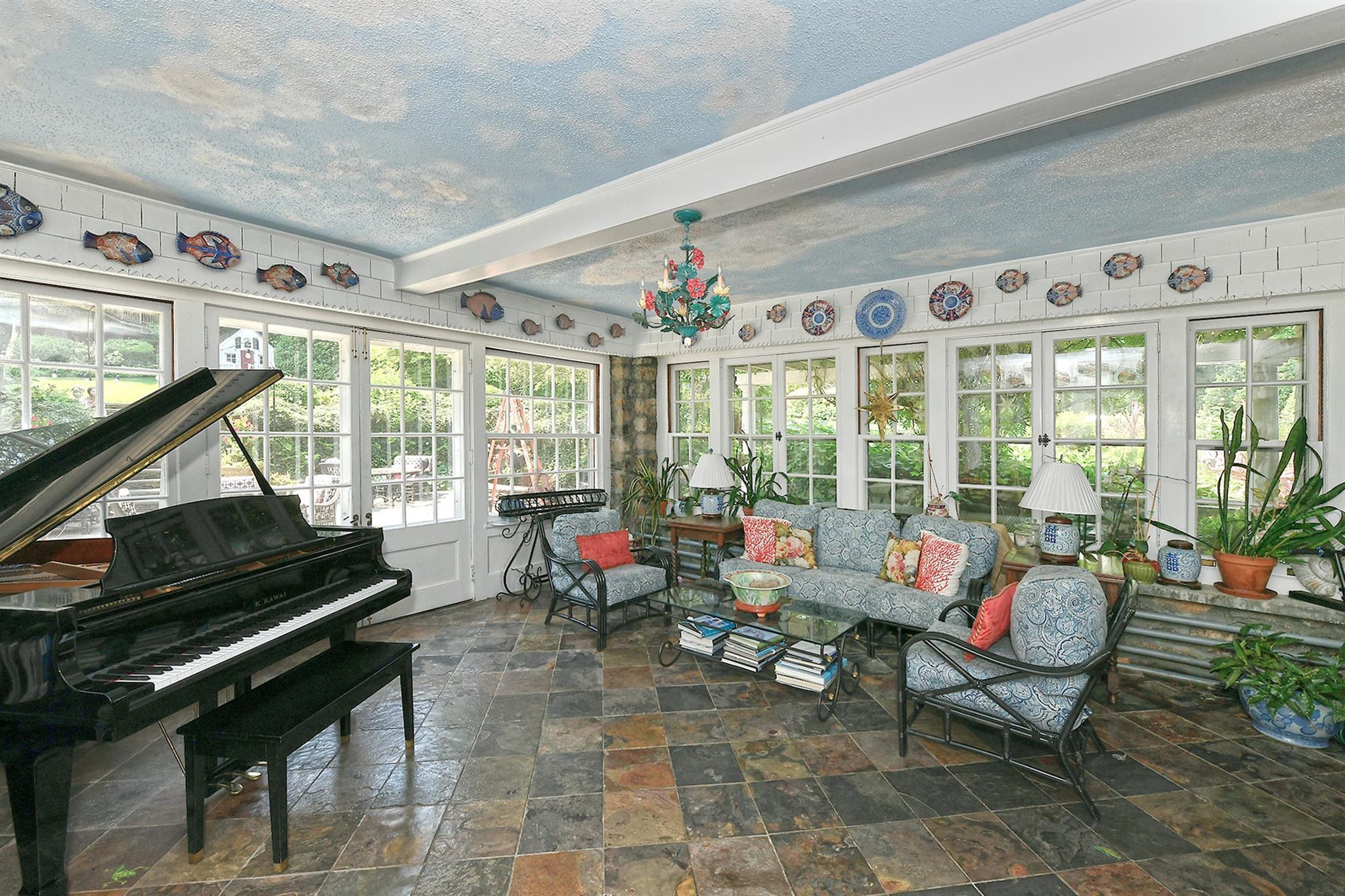 Single Family Horse Hollow  Nassau County, NY 11560, MLS-880807-11