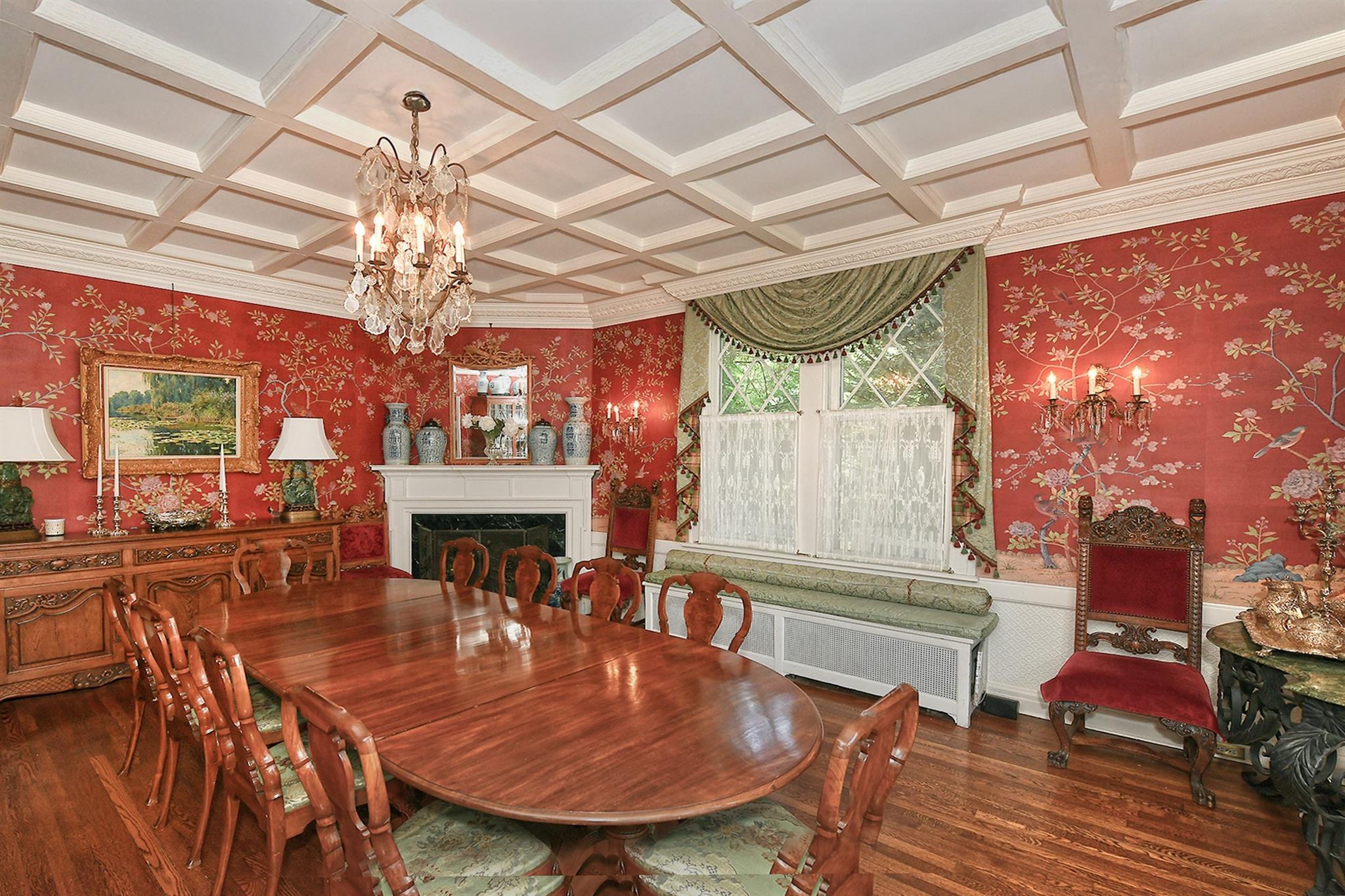 Single Family Horse Hollow  Nassau County, NY 11560, MLS-880807-16