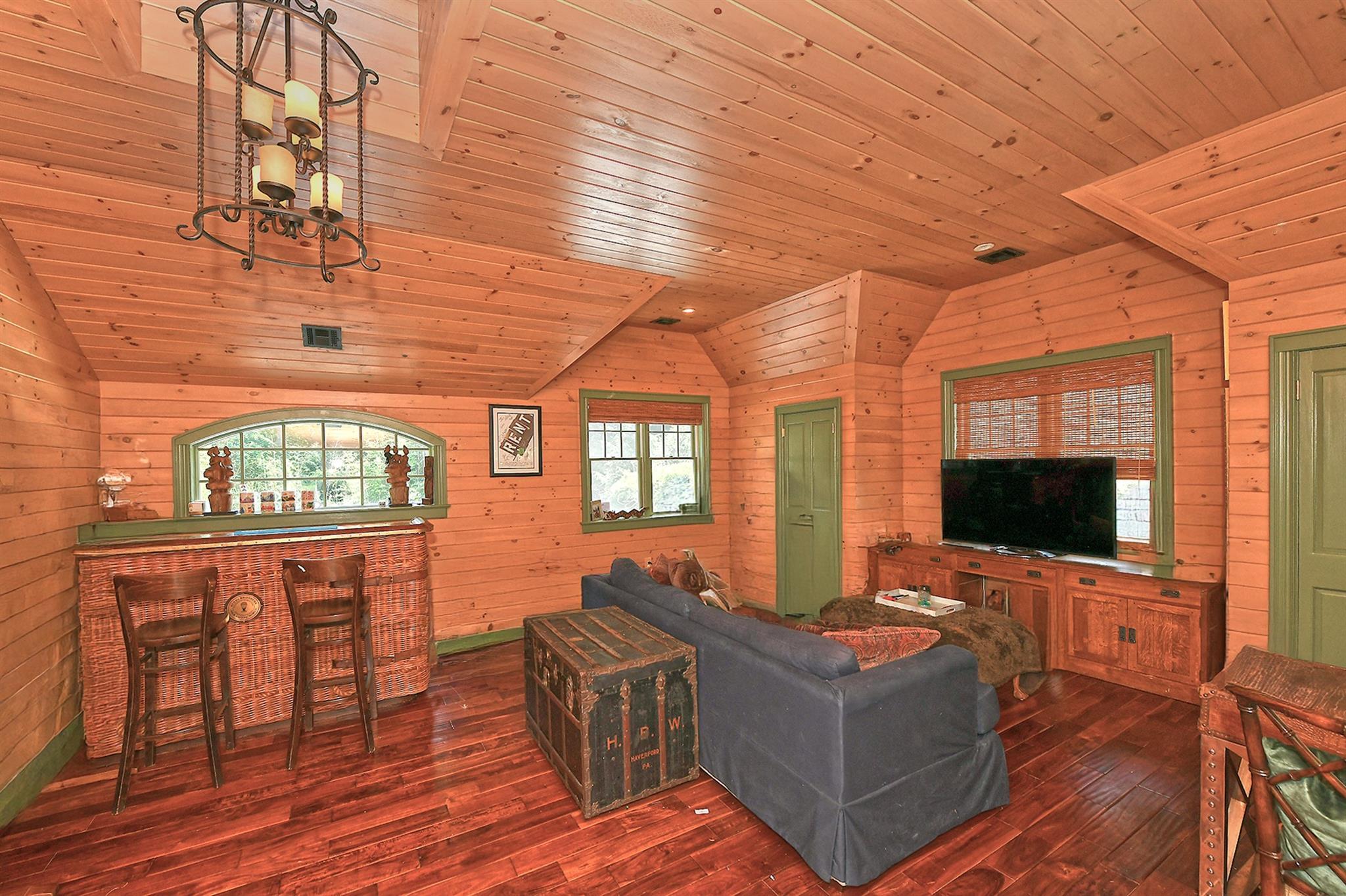 Single Family Horse Hollow  Nassau County, NY 11560, MLS-880807-37