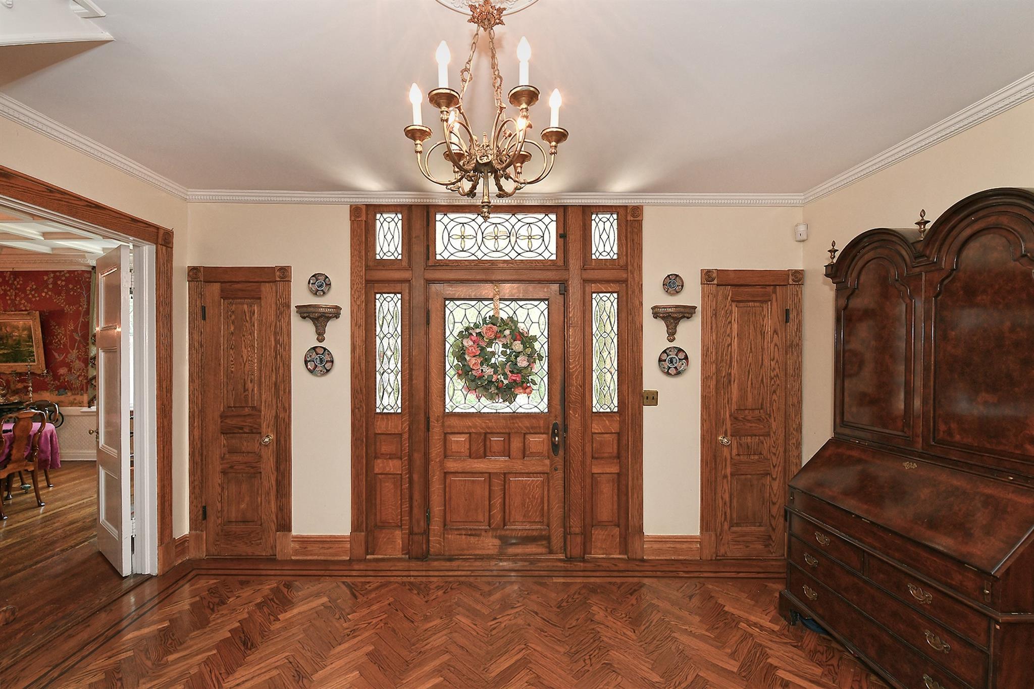 Single Family Horse Hollow  Nassau County, NY 11560, MLS-880807-5