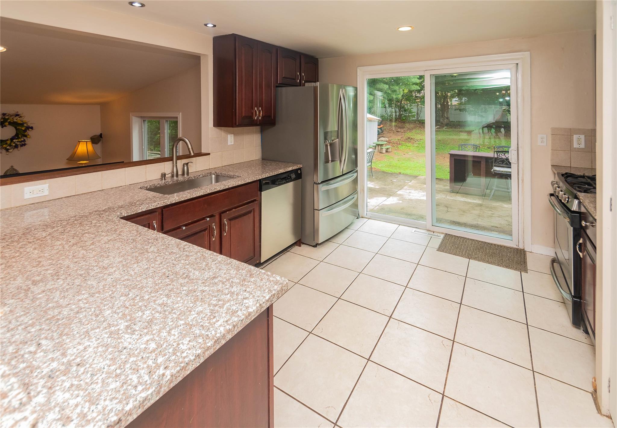 Single Family Laurie  Orange County, NY 12550, MLS-880817-5