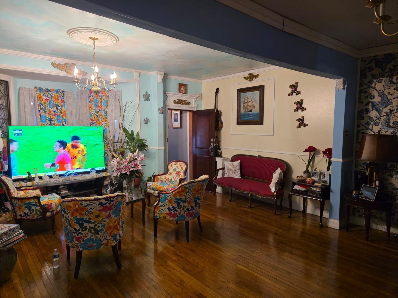 Single Family 104th  Queens, NY 11368, MLS-880820-2