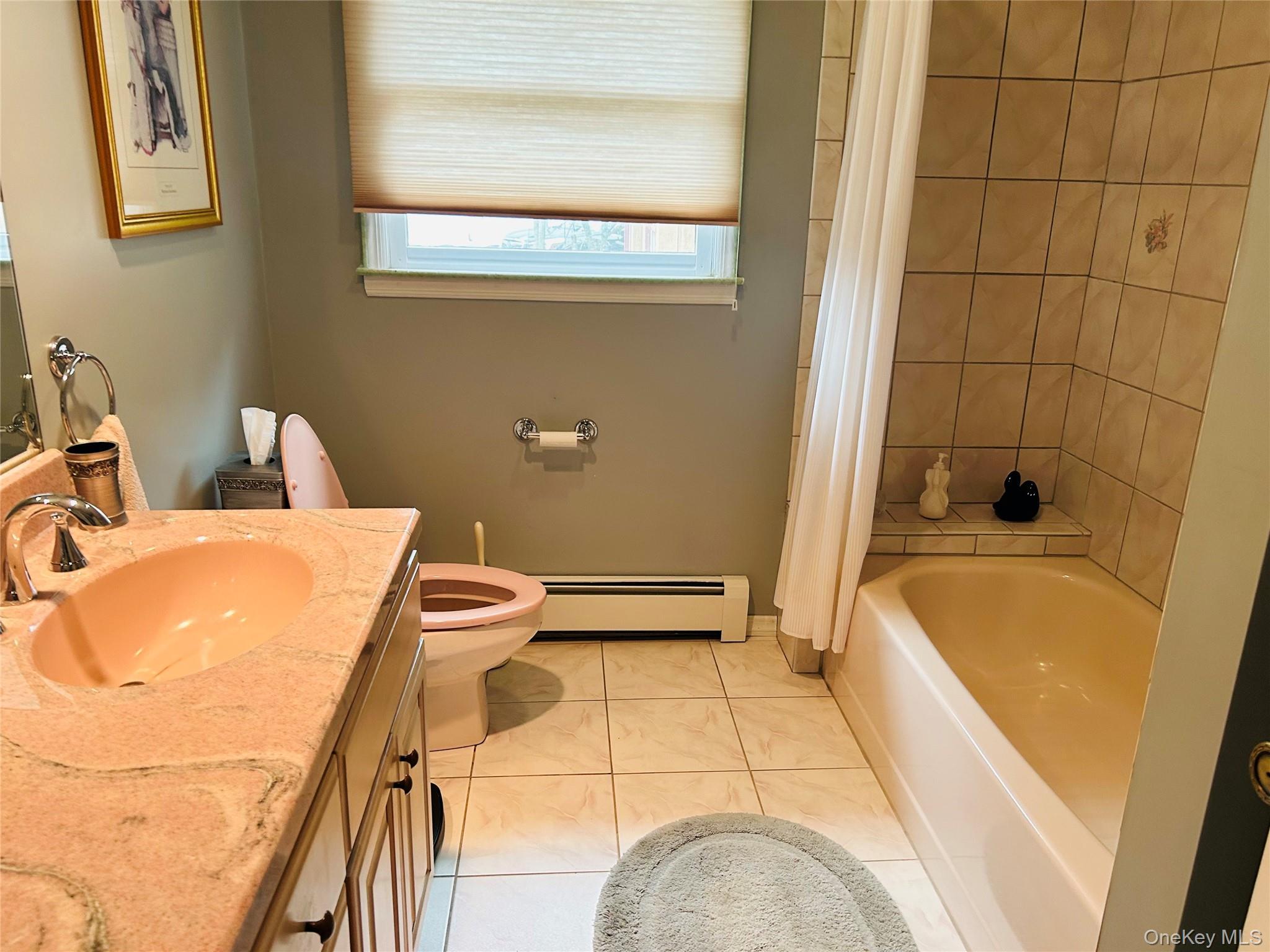 Single Family Cedarfield Suffolk County, NY 11780, MLS-880824-14