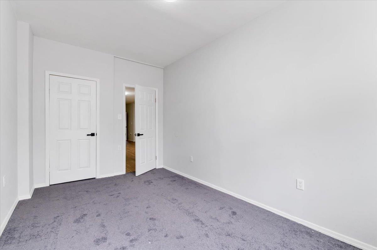 Single Family Georgia  Brooklyn, NY 11207, MLS-880827-16