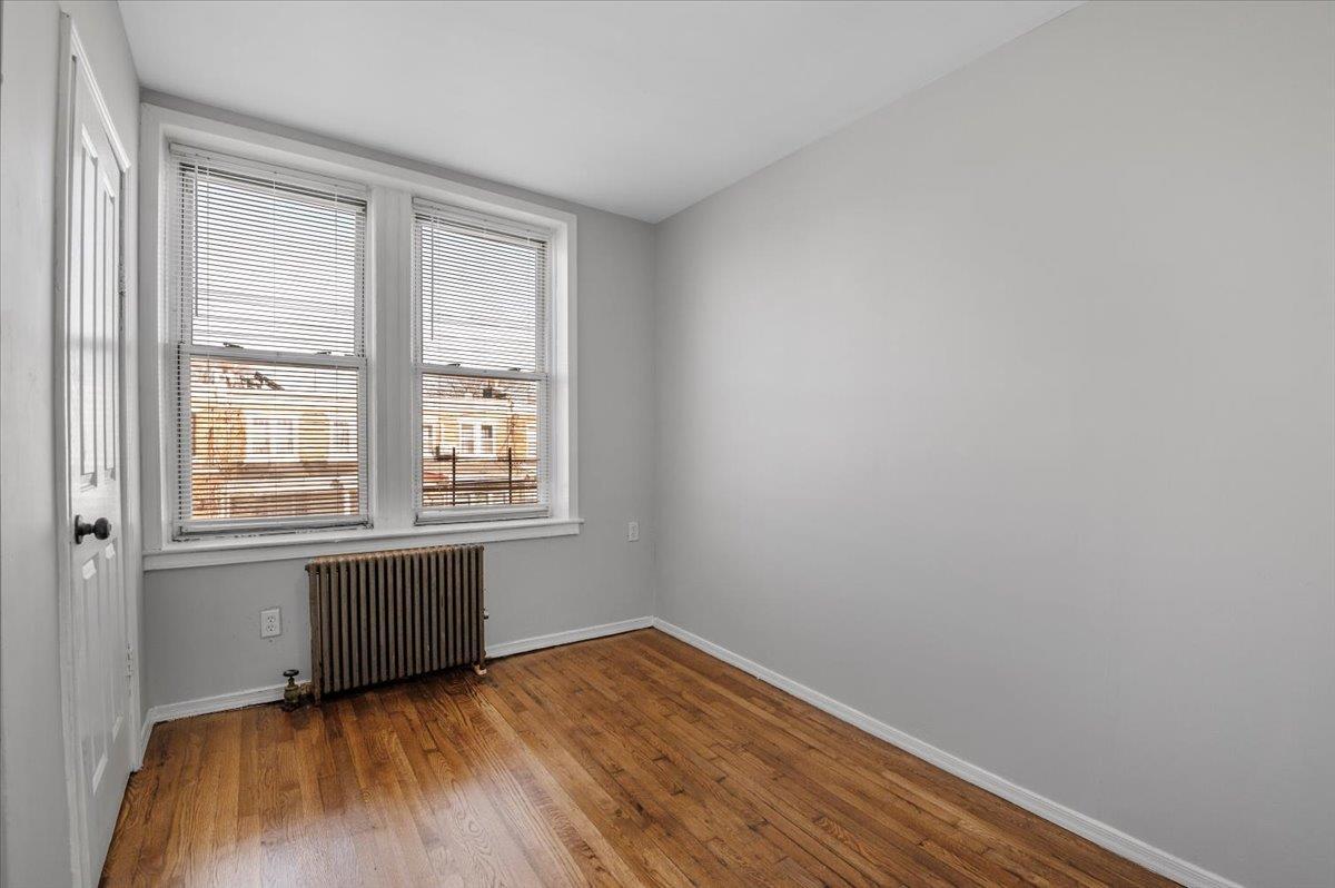 Single Family Georgia  Brooklyn, NY 11207, MLS-880827-19