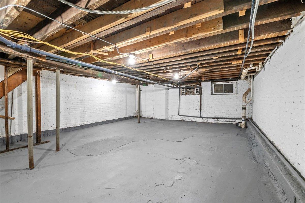 Single Family Georgia  Brooklyn, NY 11207, MLS-880827-20